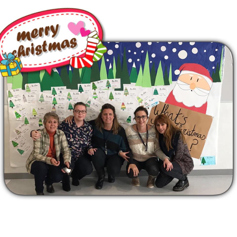 La Escuela de Idiomas os desea… Merry Christmas!!!!